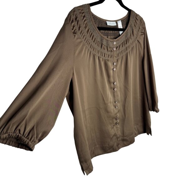 JH Collectibles Womens XL Smocked Neck Button-Front Blouse In Olive Green - Picture 9 of 9